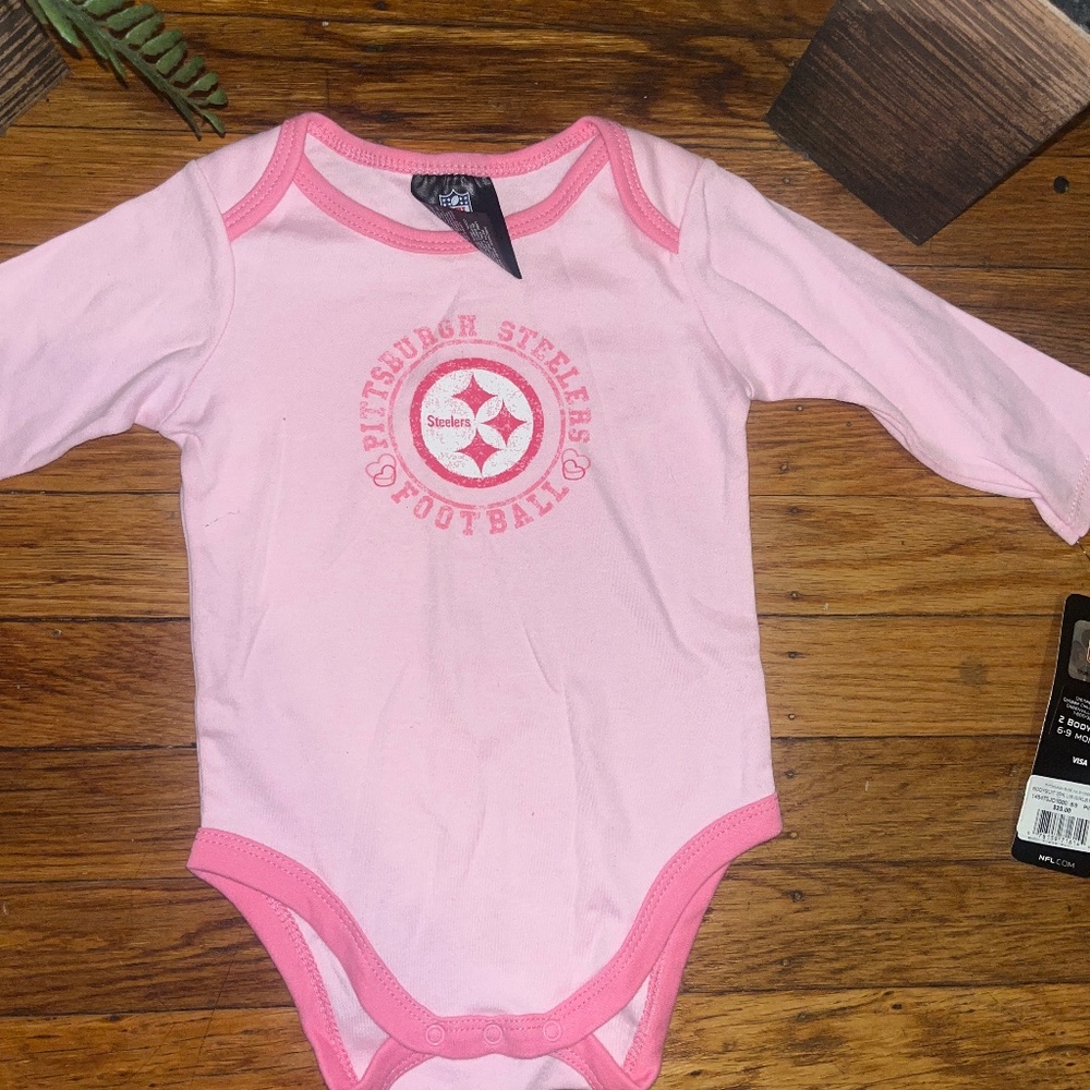 Baby clothes